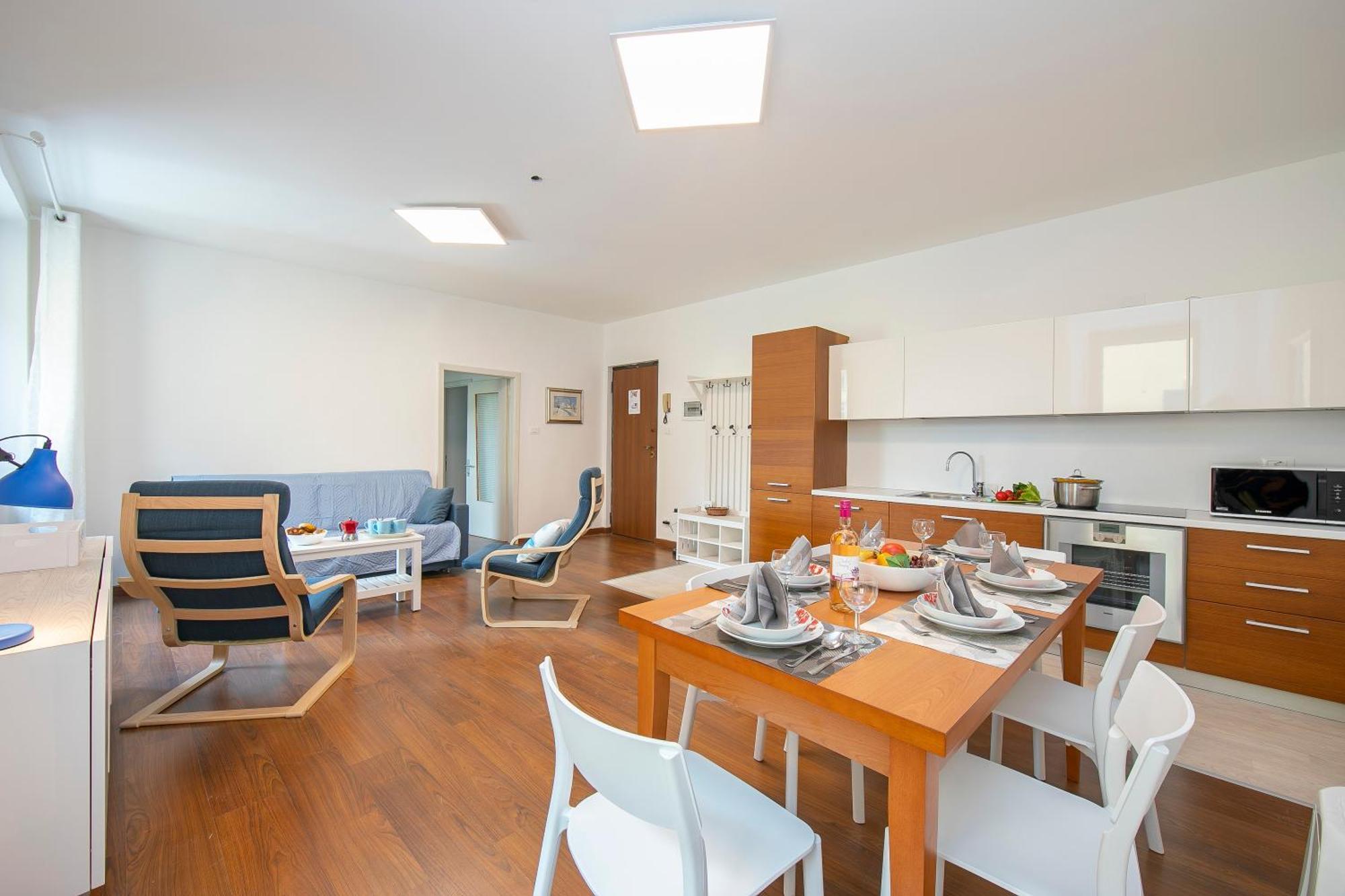 Residenza Rocca Del Lago 4 - Happy Rentals Riva del Garda Eksteriør bilde